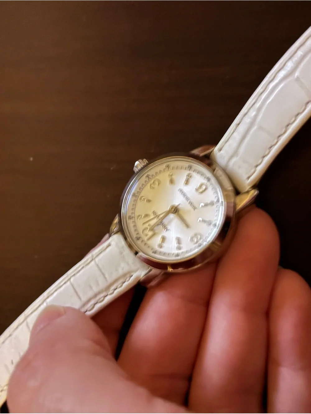 GUC Anne Klein Classic White Leather Strap Watch